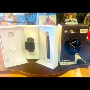 🛑SOLD🛑Fitbit Sense